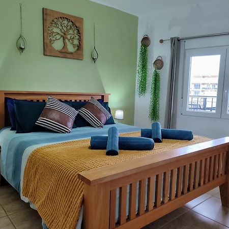 200 Meters To Arenal Beach. 3 Bedroom 자베아 외부 사진