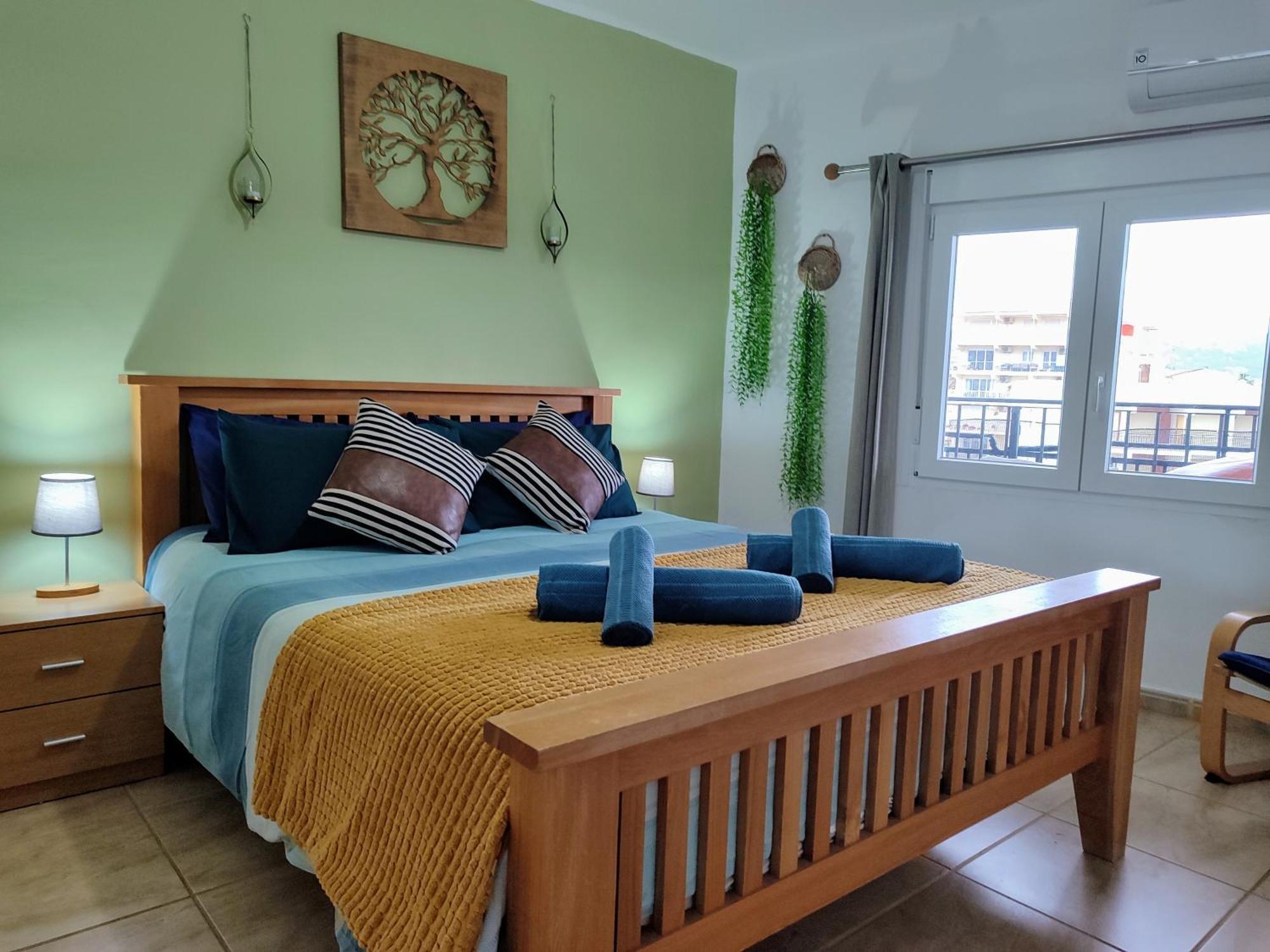 200 Meters To Arenal Beach. 3 Bedroom 자베아 외부 사진